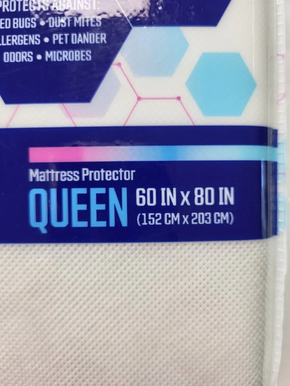 Comfort Lab Queen Antimicrobial Bed Bug Mattress Protector NWT